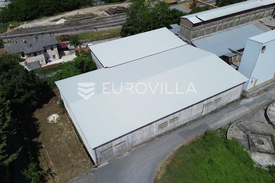 Business premises For sale -  Pazin