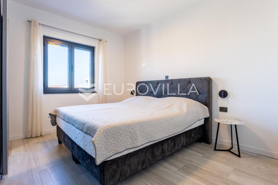 Kuća Na prodaju -  Vodice