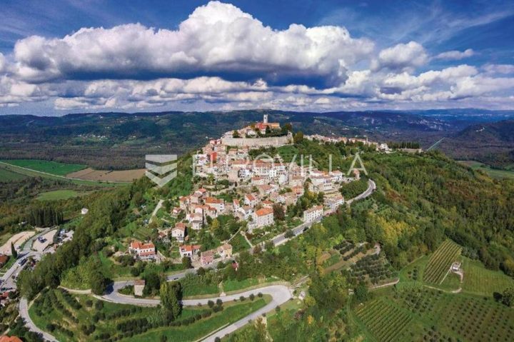 Terrain à vendre 1321 m² – Rakotule