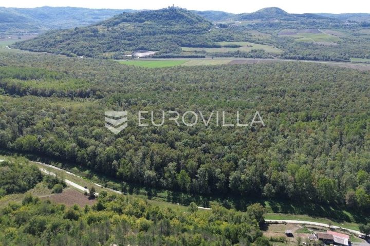 Pozemek na prodej 2113 m² – Livade