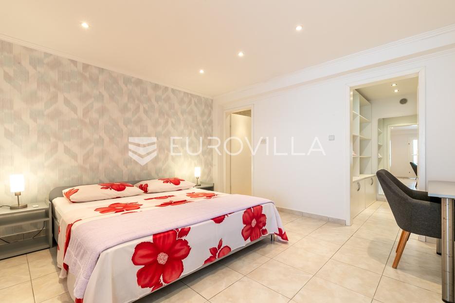 Casa In vendita -  Blato