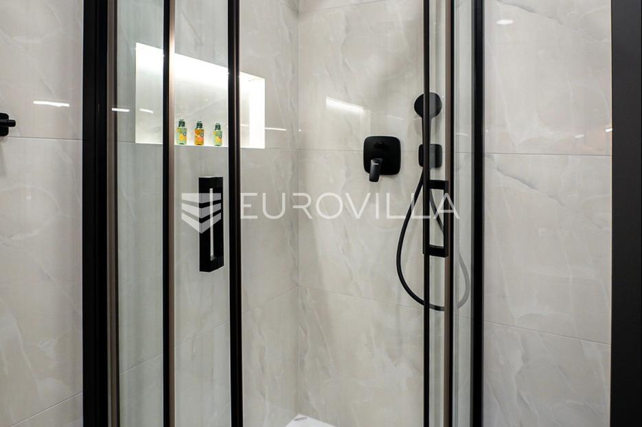 Appartement À vendre - Primorsko-goranska Opatija