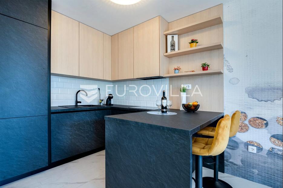 Appartement À vendre - Primorsko-goranska Opatija
