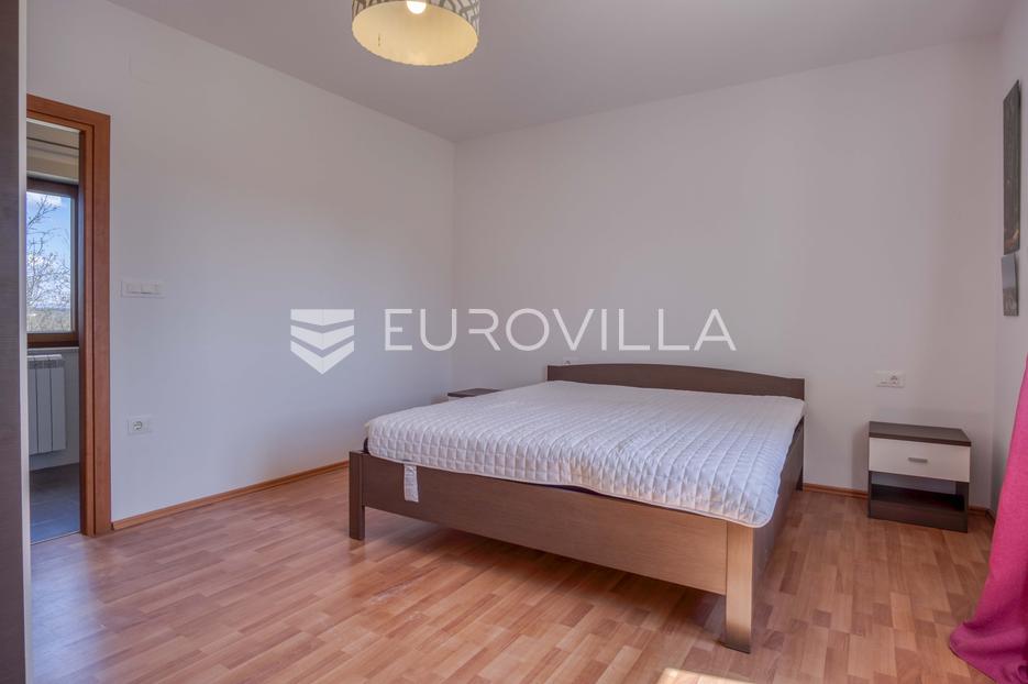 Kuća Na prodaju -  Tinjan