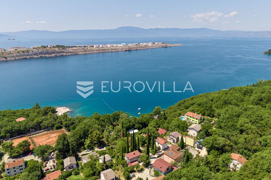 Appartamento In vendita - Primorsko-goranska Omišalj