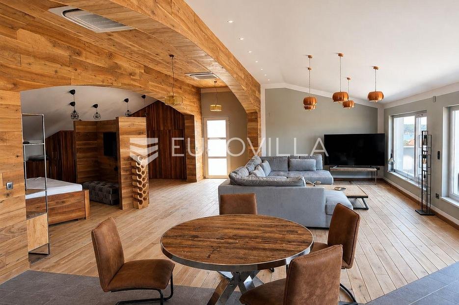 House For sale - Primorsko-goranska Rab