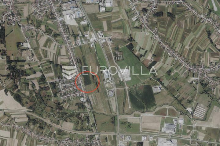 Terreno in vendita 12853 m² – Brezje