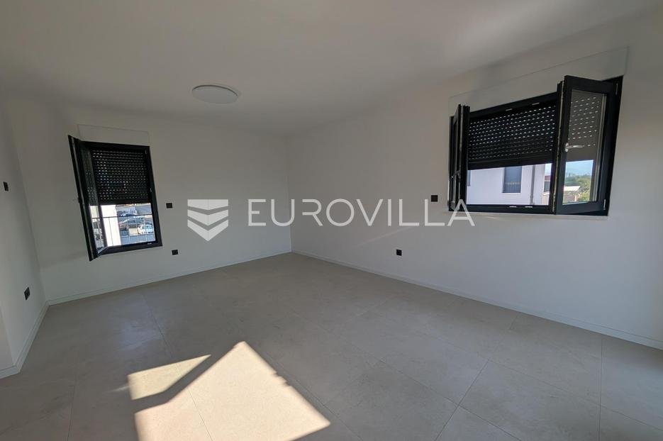 Locaux commerciaux À louer - Splitsko-dalmatinska Kaštela