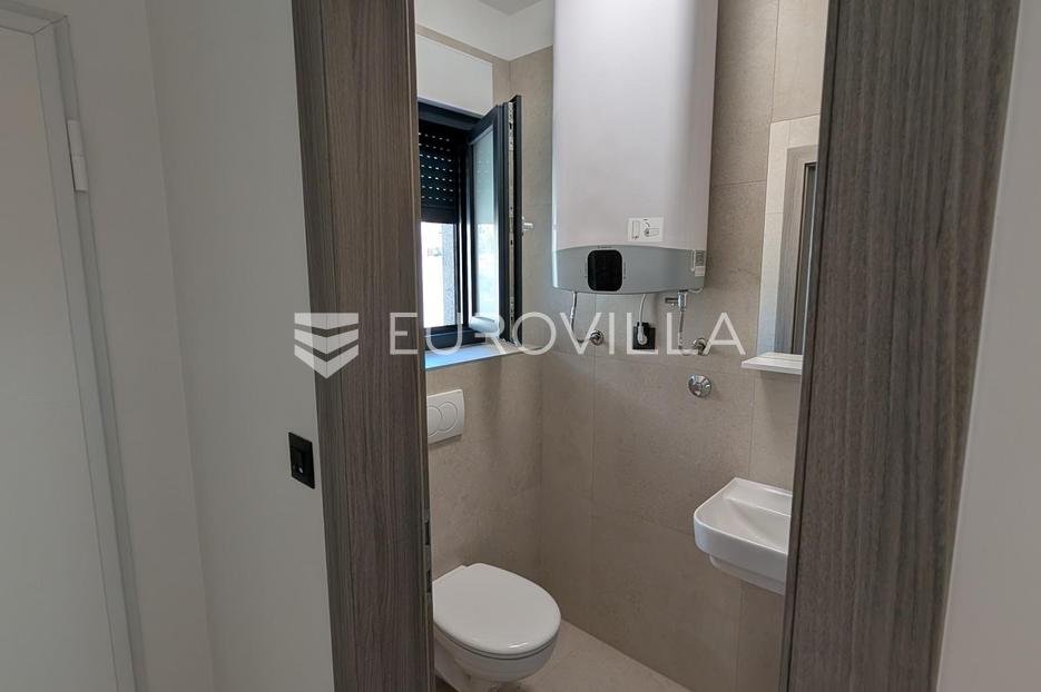 Locaux commerciaux À louer - Splitsko-dalmatinska Kaštela