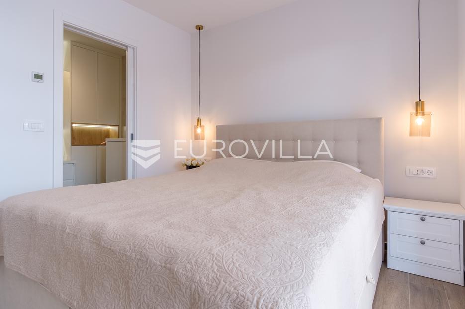 Flat For sale -  Novigrad