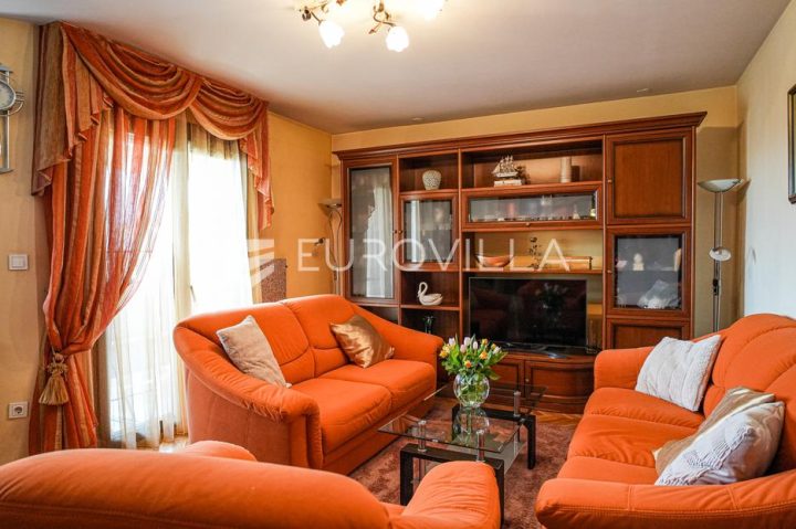 Apartmán na prodej 78 m² – Rovinj