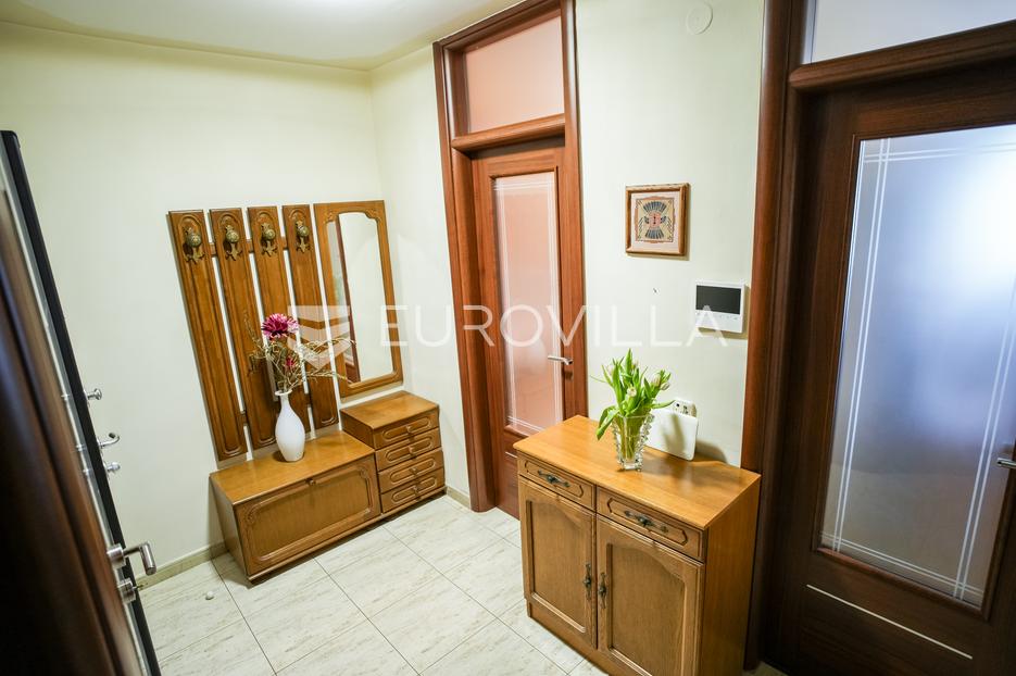 Appartamento In vendita -  Rovinj