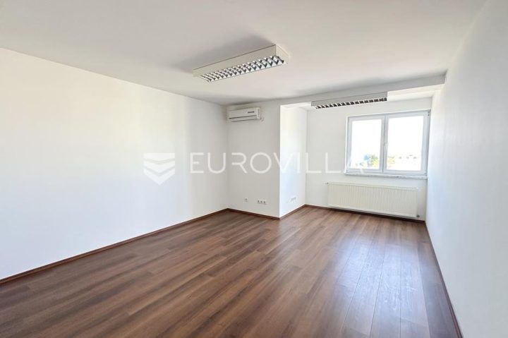 Poslovni prostori na predaj 22 m² – Jošine