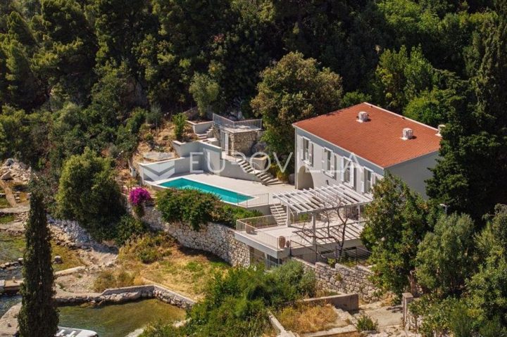 Haus zu vermieten 300 m² – Čiovo