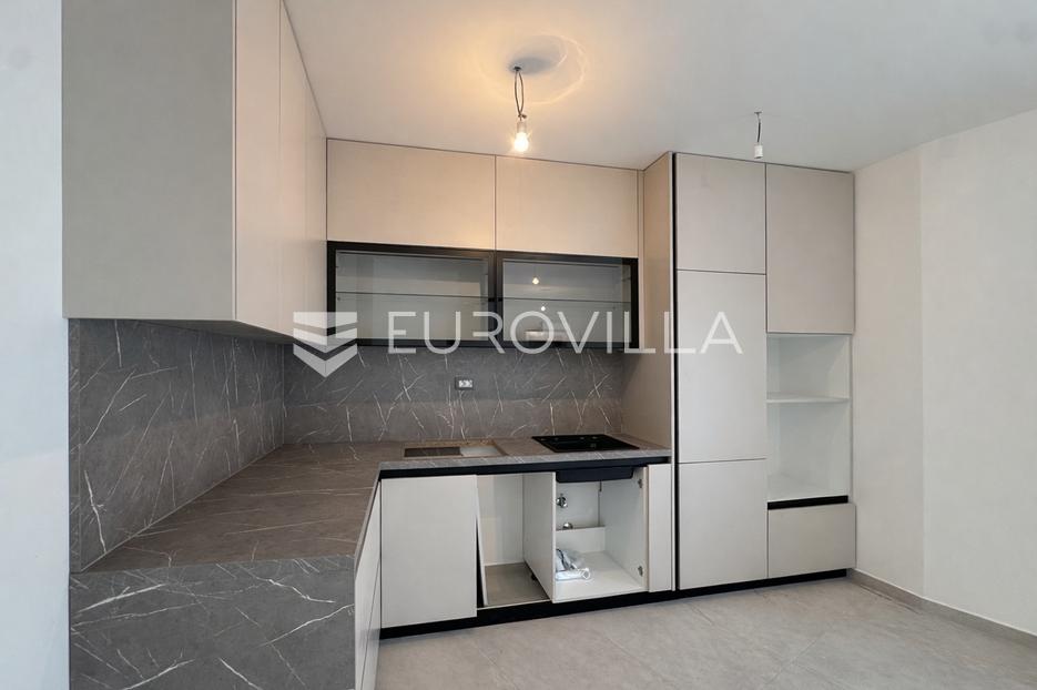 Apartment Zu verkaufen -  Pag