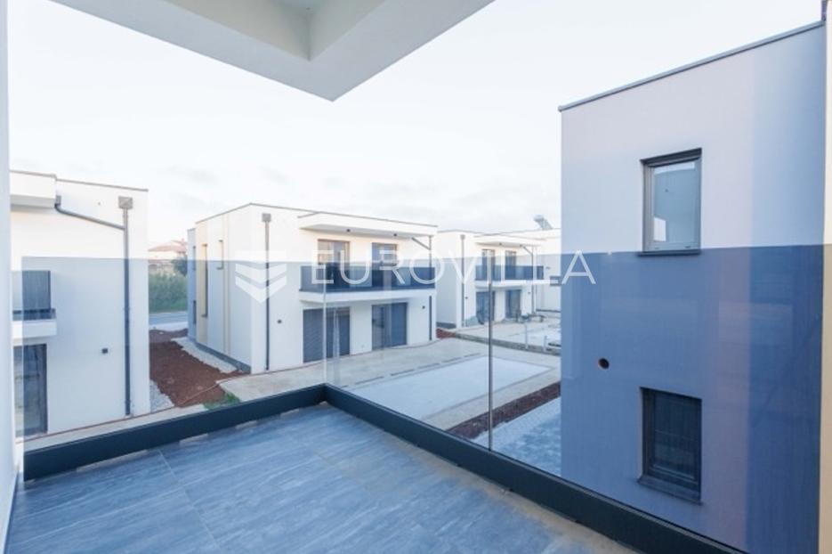 Maison À vendre -  Funtana
