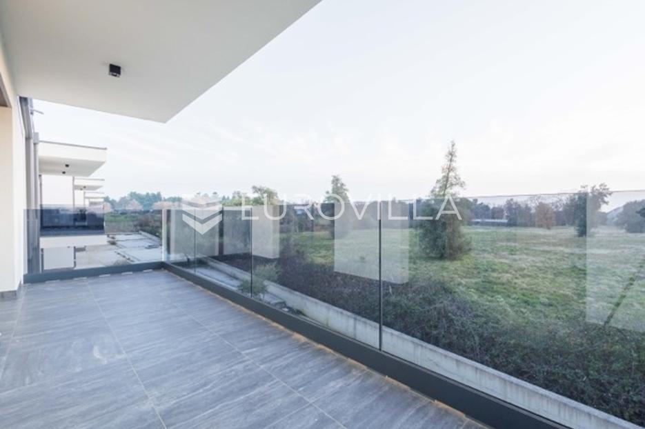 Maison À vendre -  Funtana
