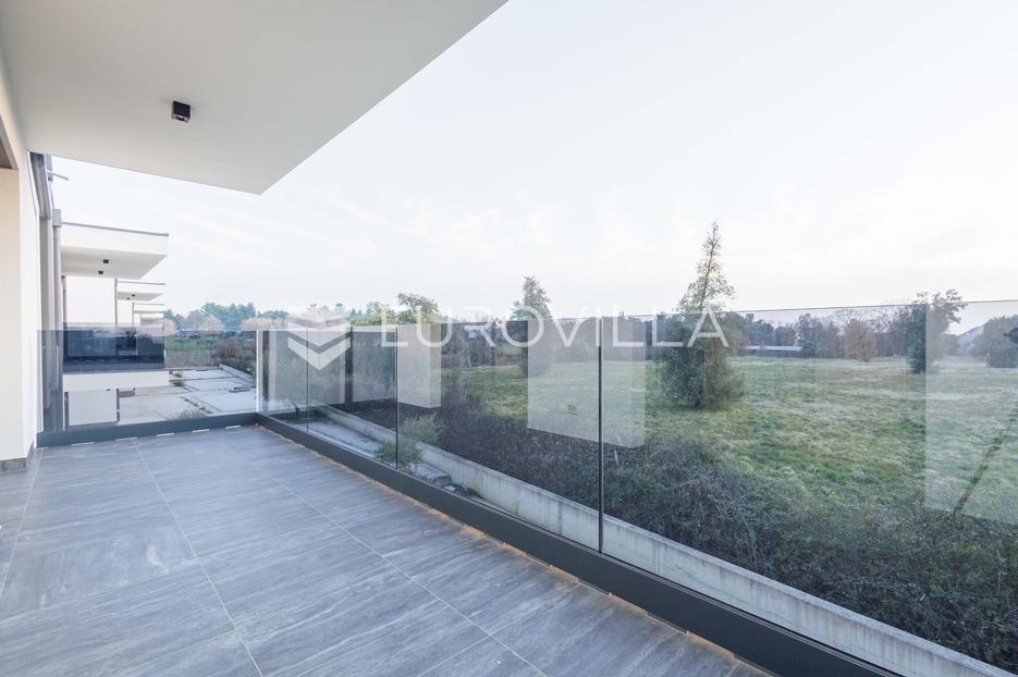 Maison À vendre -  Funtana
