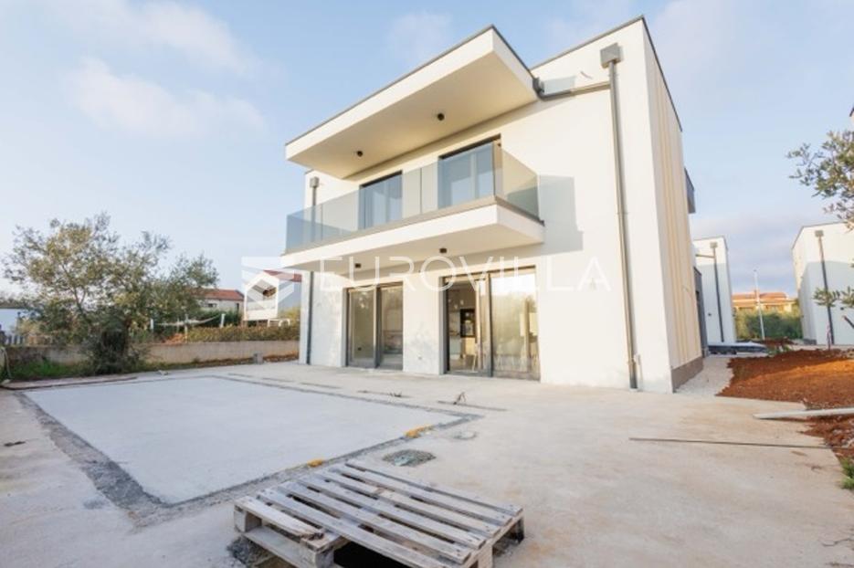 Maison À vendre -  Funtana