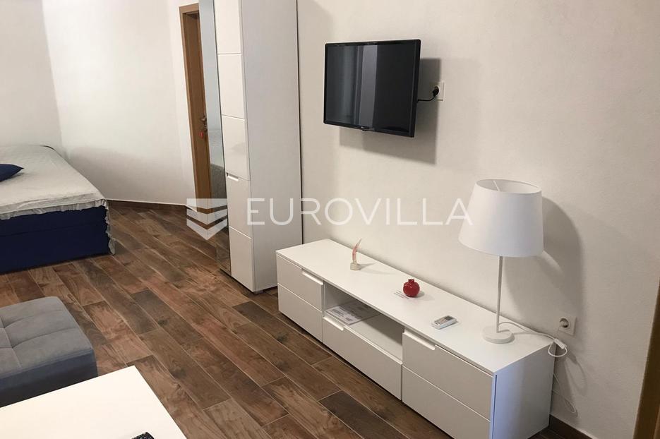 Casa In vendita -  Starigrad