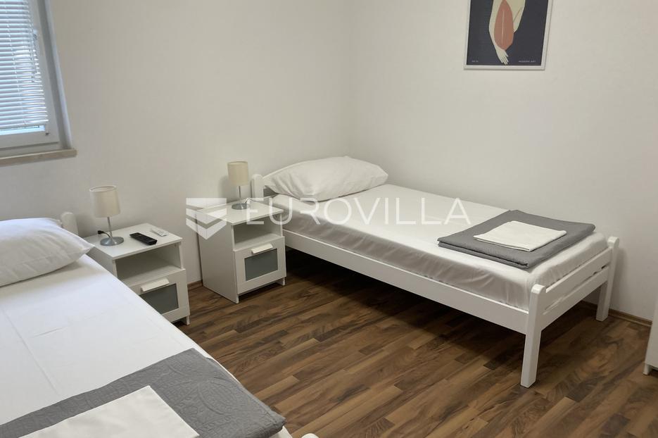 Casa In vendita -  Starigrad