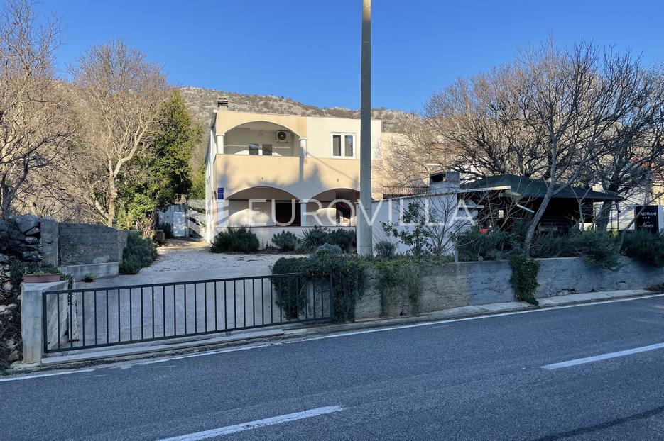 Casa In vendita -  Starigrad