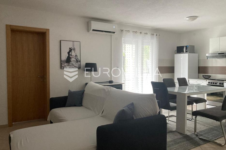 Casa In vendita -  Starigrad