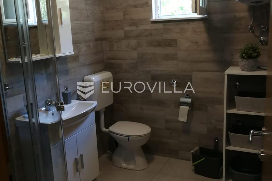 Casa In vendita -  Starigrad