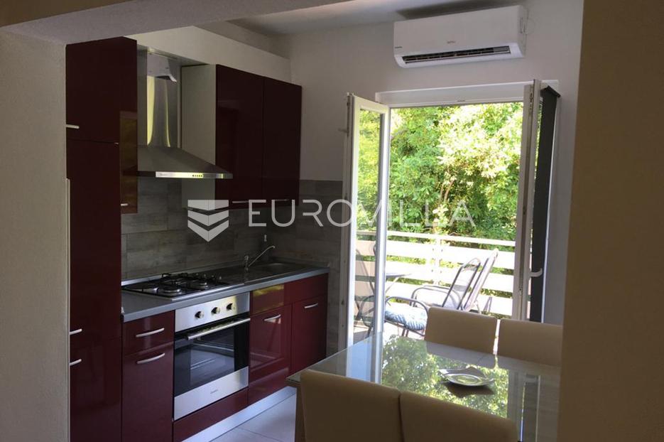 Casa In vendita -  Starigrad