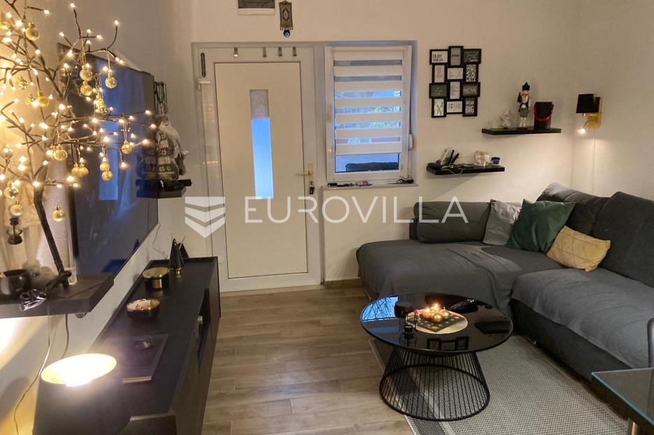 Casa In vendita -  Starigrad