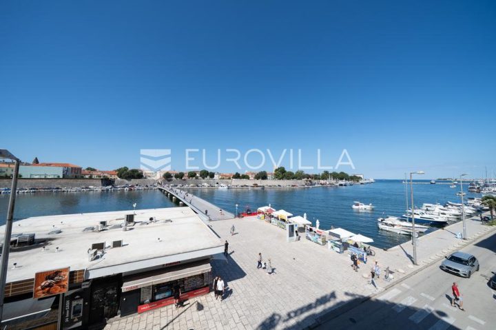 Flat for sale 98 m² – Branimirova Obala