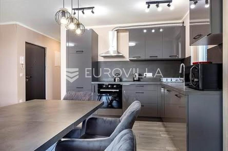 Apartment Zu verkaufen Nova Vas