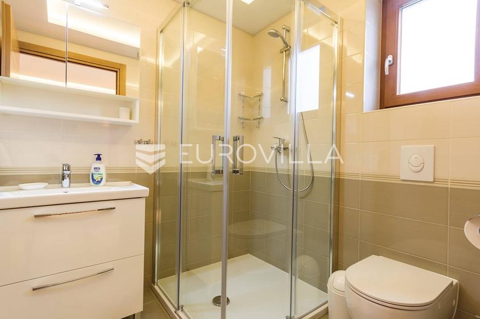 Casa In vendita - Istarska Ližnjan