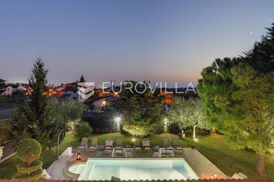 Kuća Na prodaju -  Pula