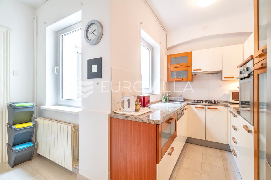 Apartmán Na predaj -  Donji Grad