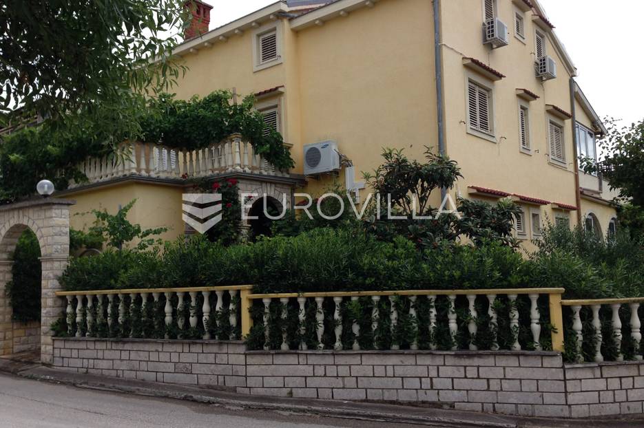 Poslovni prostor Na prodaju -  Zadar