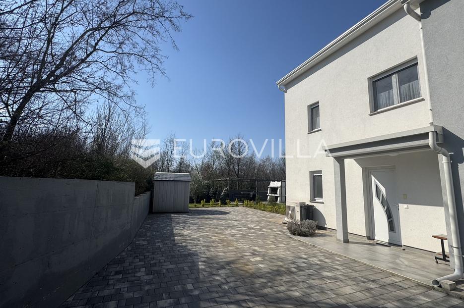 Apartma Naprodaj - Istarska Poreč