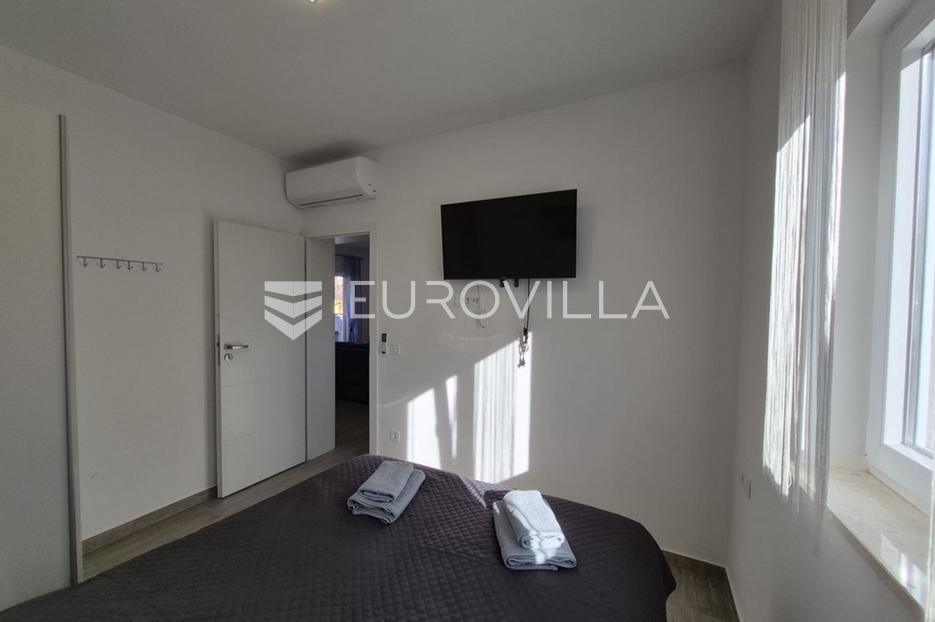 Appartamento In vendita -  Vir