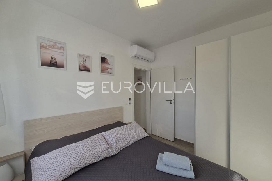 Appartamento In vendita -  Vir