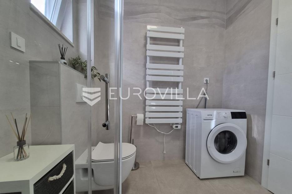 Appartamento In vendita -  Vir
