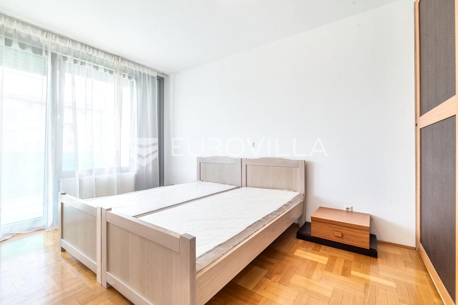 Appartamento In vendita -  Donja Dubrava