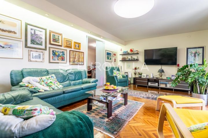 Appartement À vendre - Splitsko-dalmatinska Split - foto 2/14
