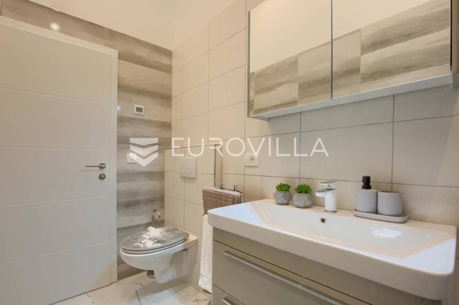 Apartment Zu verkaufen -  Pula