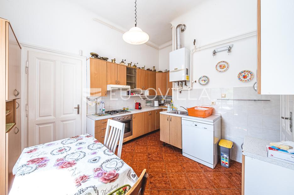 Apartment Zu verkaufen -  Donji Grad