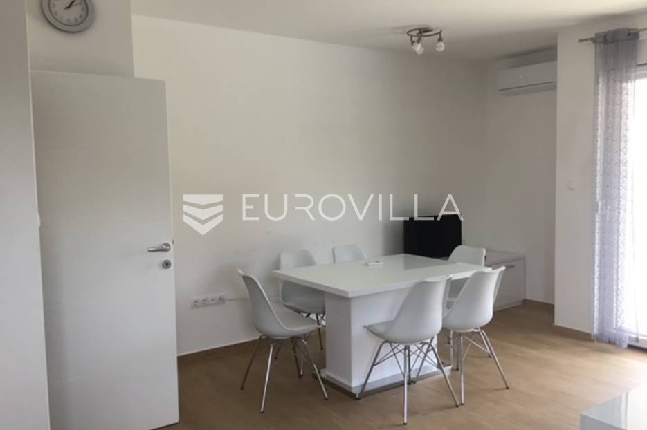 Apartmán Na prodej -  Novalja