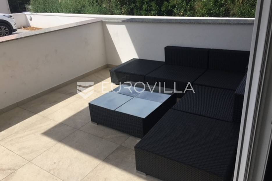 Apartmán Na prodej -  Novalja