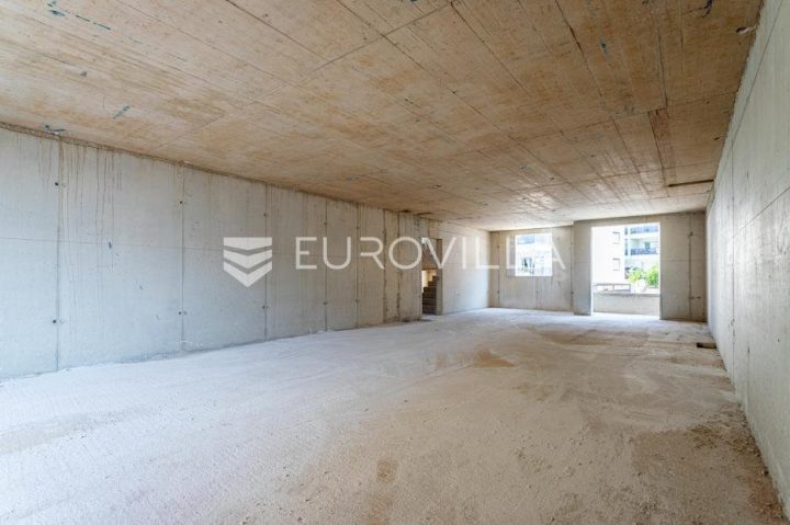 Apartmán Na predaj - Splitsko-dalmatinska Makarska - foto 3/13