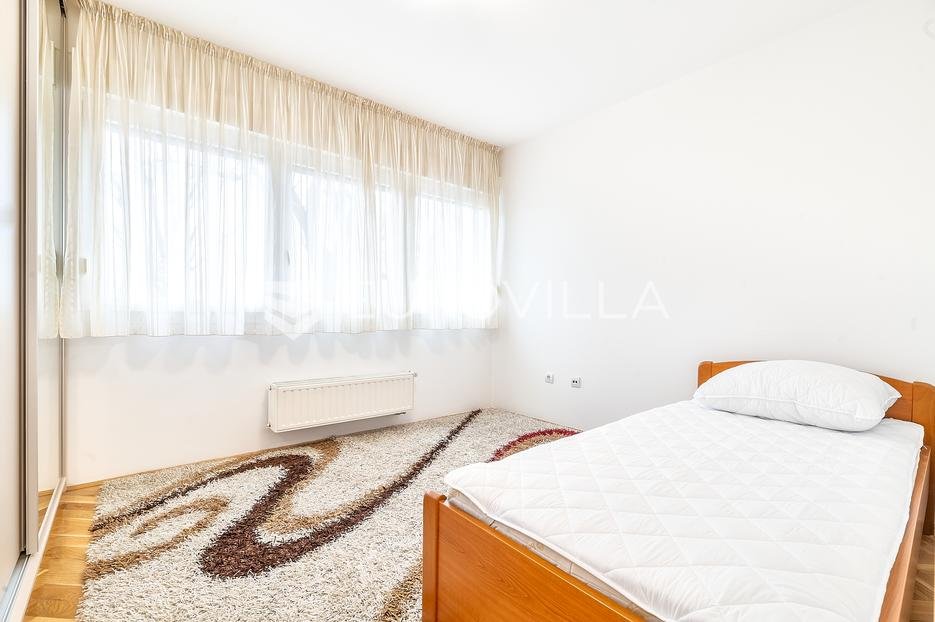 Apartmán Na predaj -  Trnje