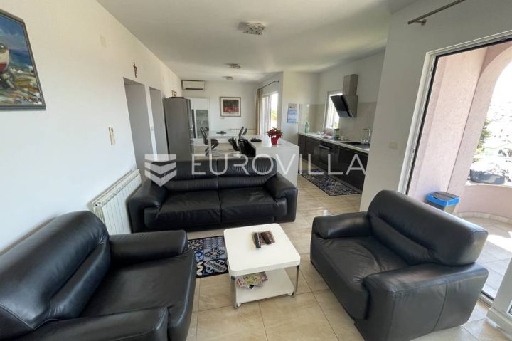 Apartmán na prodej 105 m² – Barbat Na Rabu
