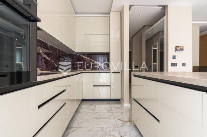 Apartma Na predaj - Grad Zagreb Maksimir - foto 3/19